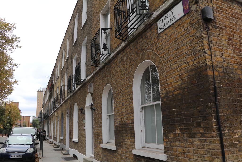 New And Cosy Rooms Sidney Square Londra Dış mekan fotoğraf